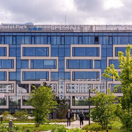 Aparthotel Park - By The Sea Gdynia Exterior photo